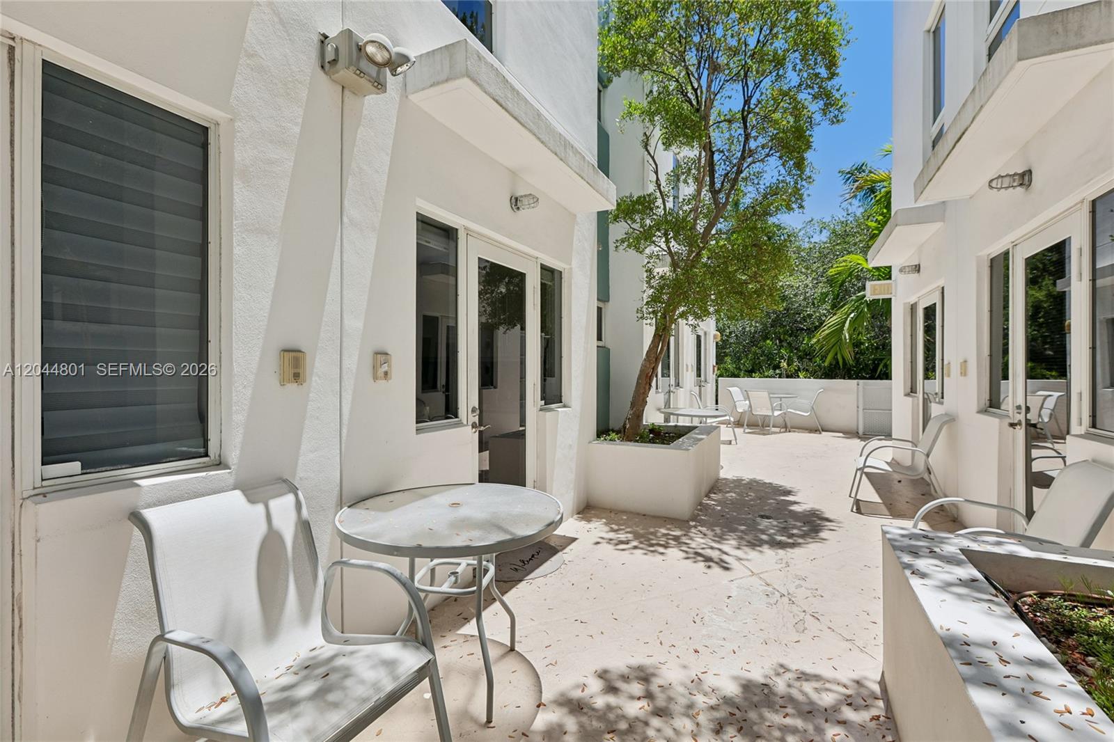 204 Washington Ave # 13