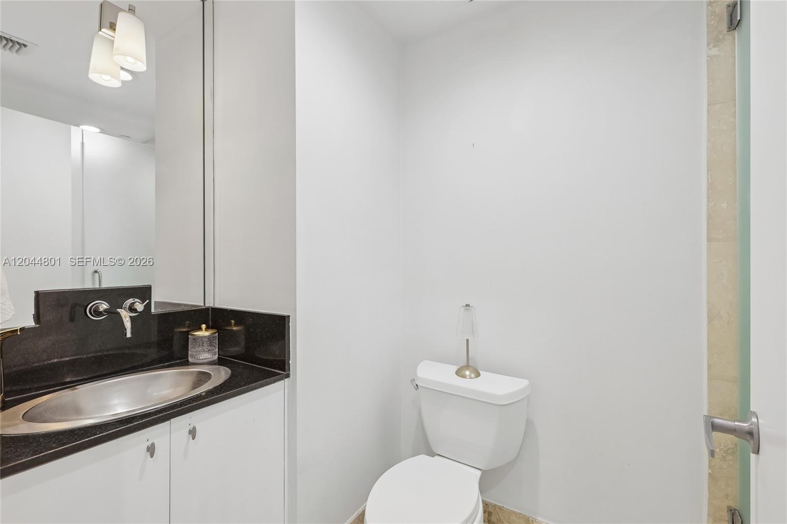 204 Washington Ave # 13
