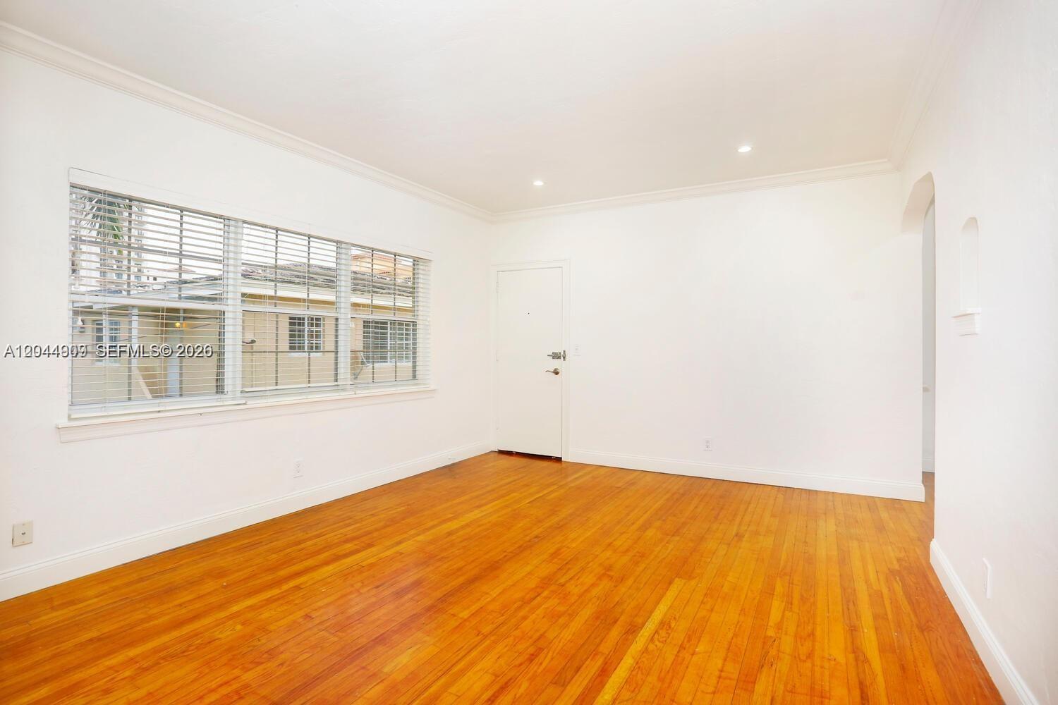 237 Madeira Ave # 2