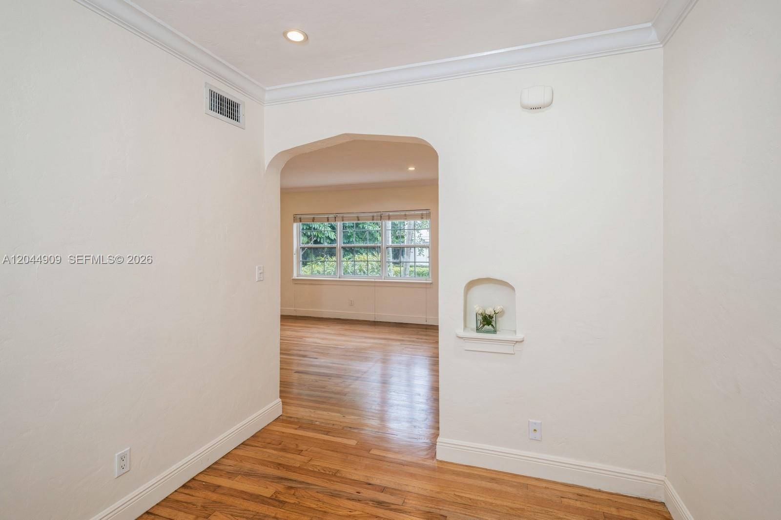 237 Madeira Ave # 2