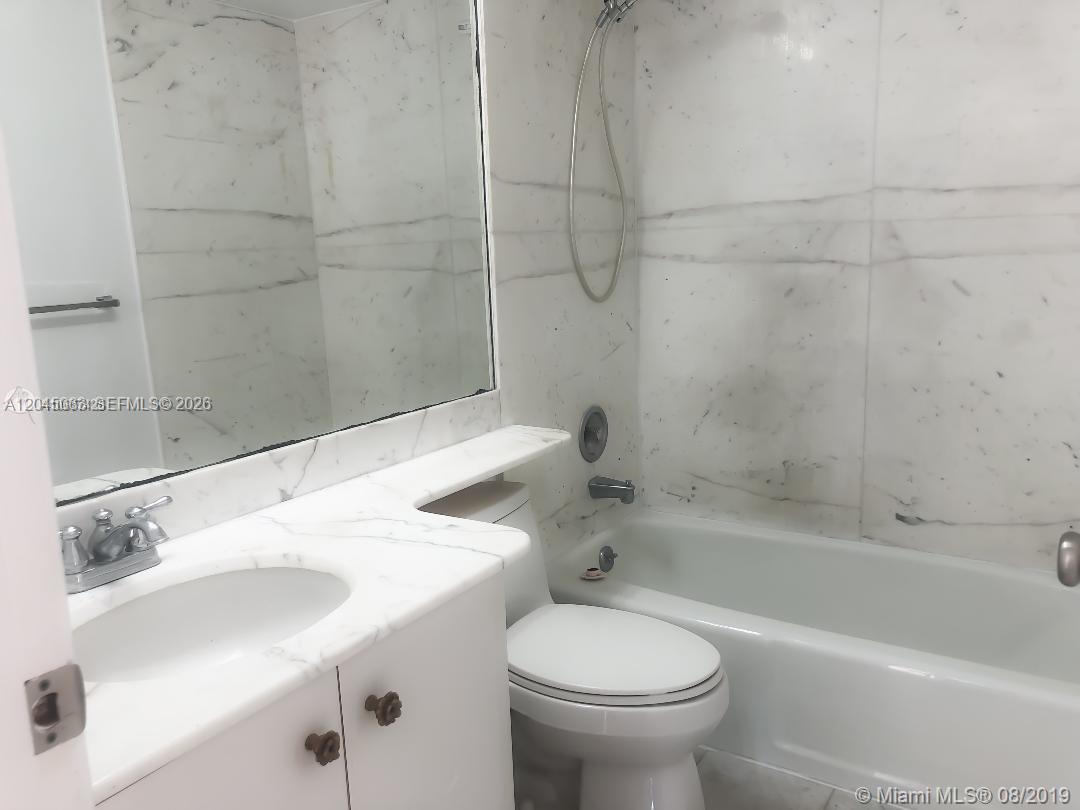 199 Ocean Lane Dr # 505