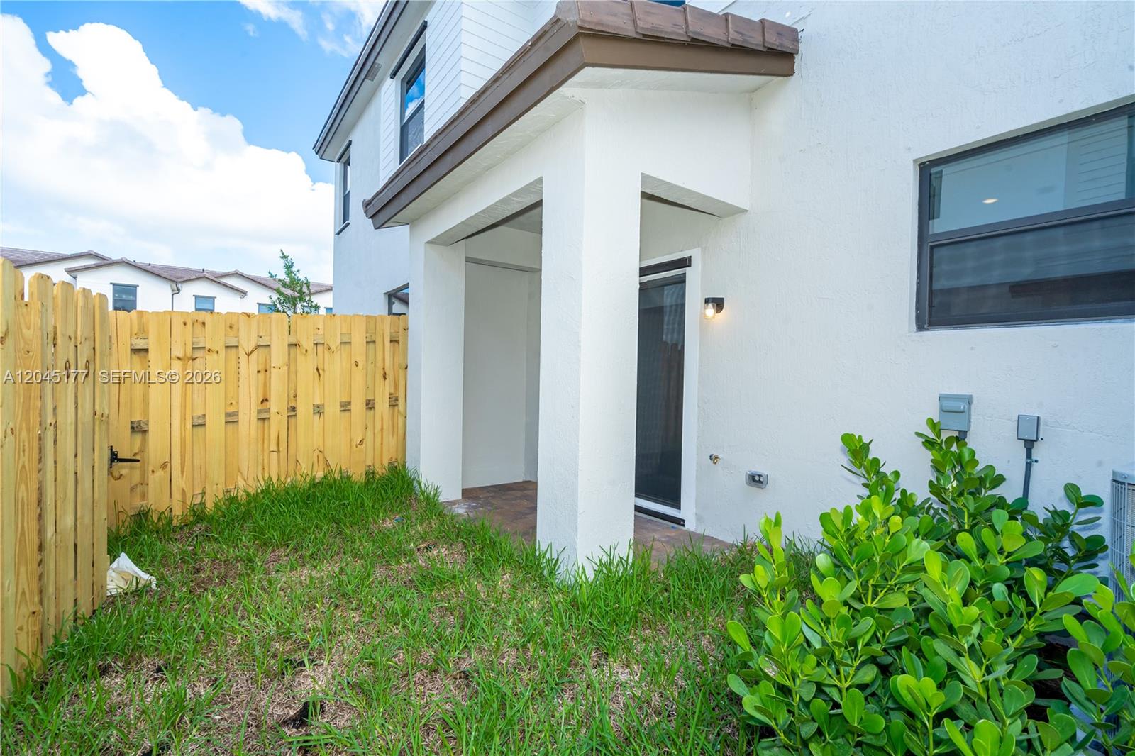 270 SW 159th Pl