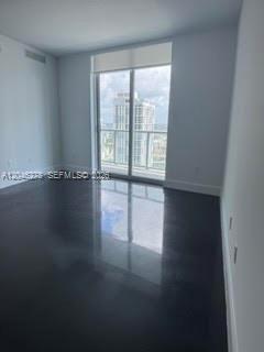 185 SW 7th St # 3009