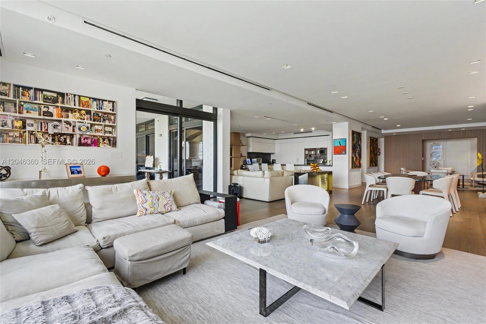 7042 Fisher Island Dr # 7042