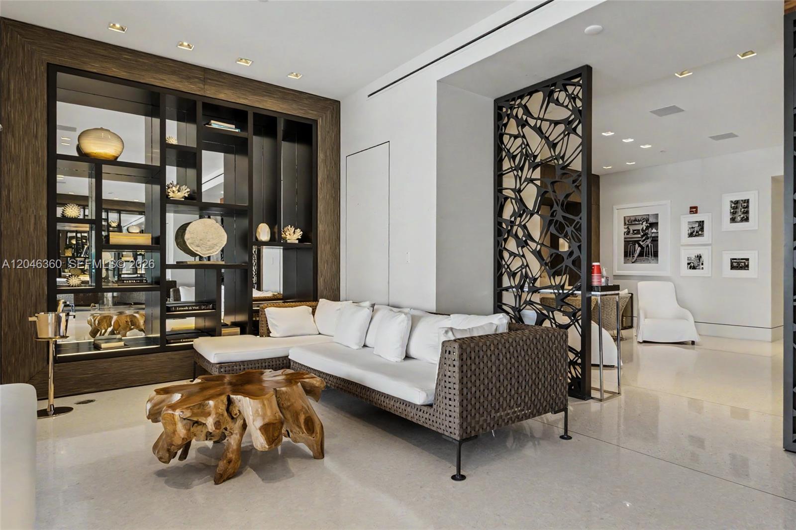 7042 Fisher Island Dr # 7042