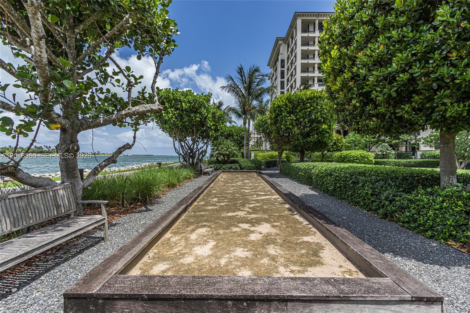 7042 Fisher Island Dr # 7042