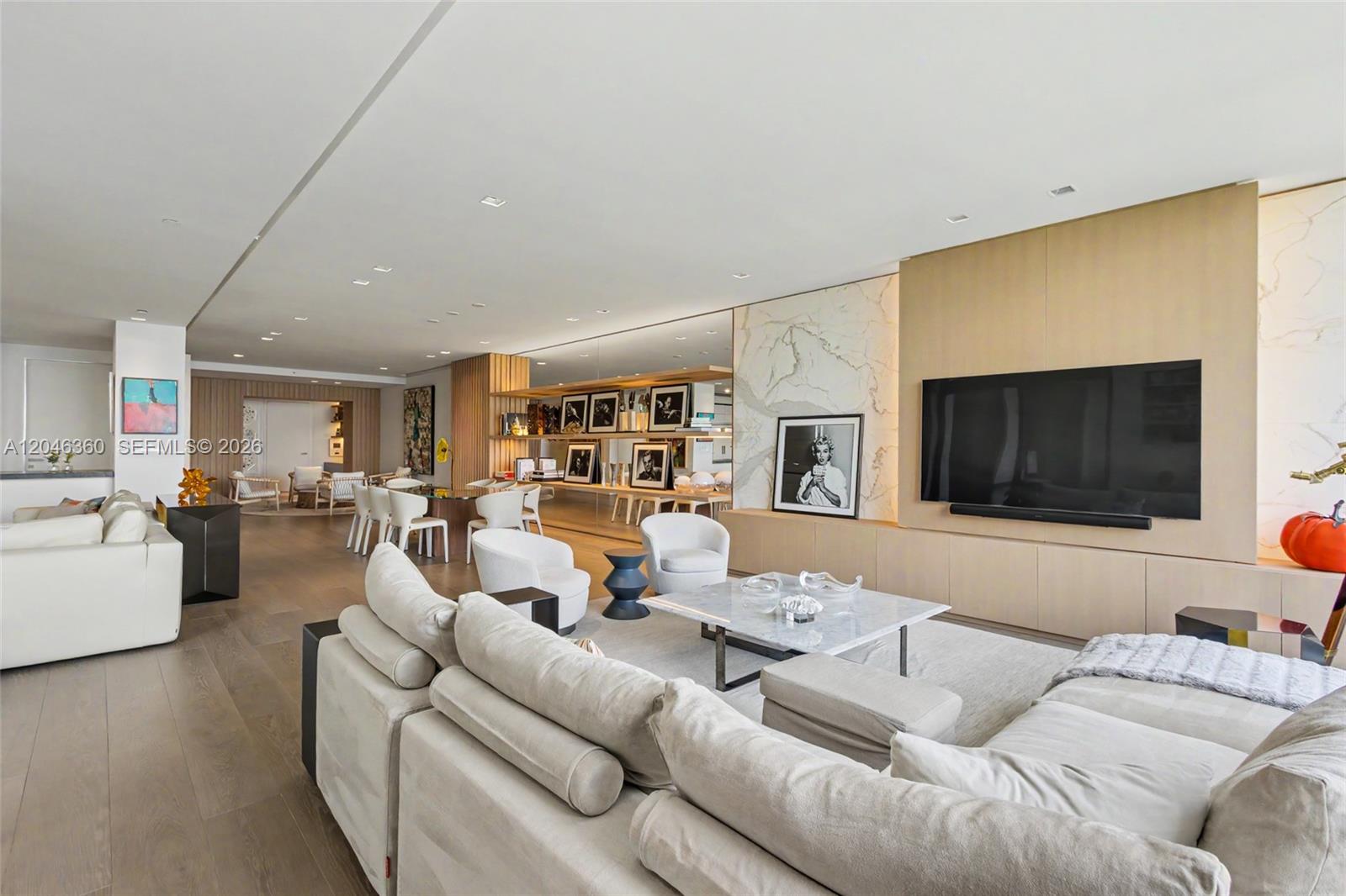 7042 Fisher Island Dr # 7042