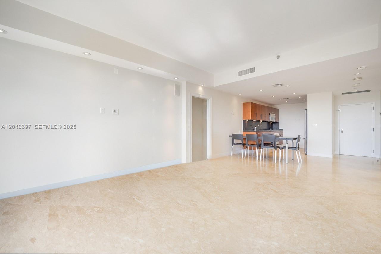 151 Crandon Blvd # 439