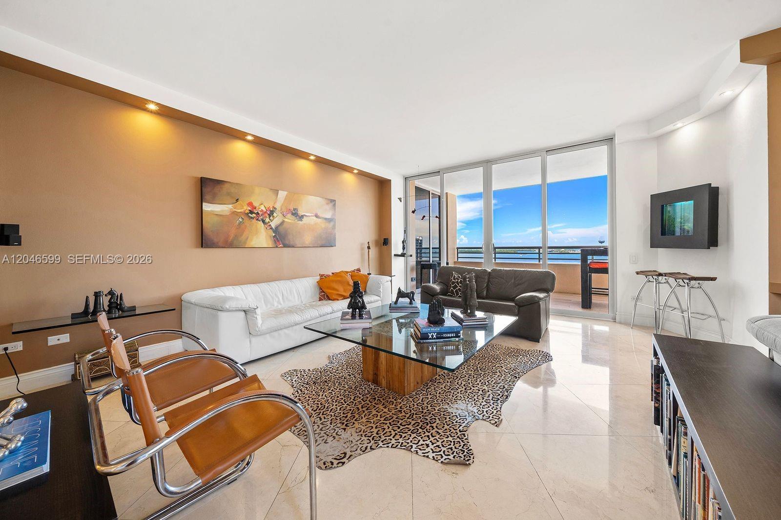 808 Brickell Key Dr # 1808
