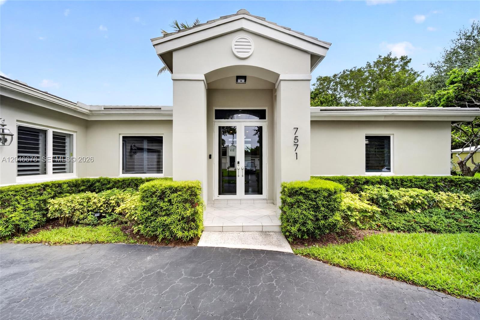 7571 SW 148th Ter