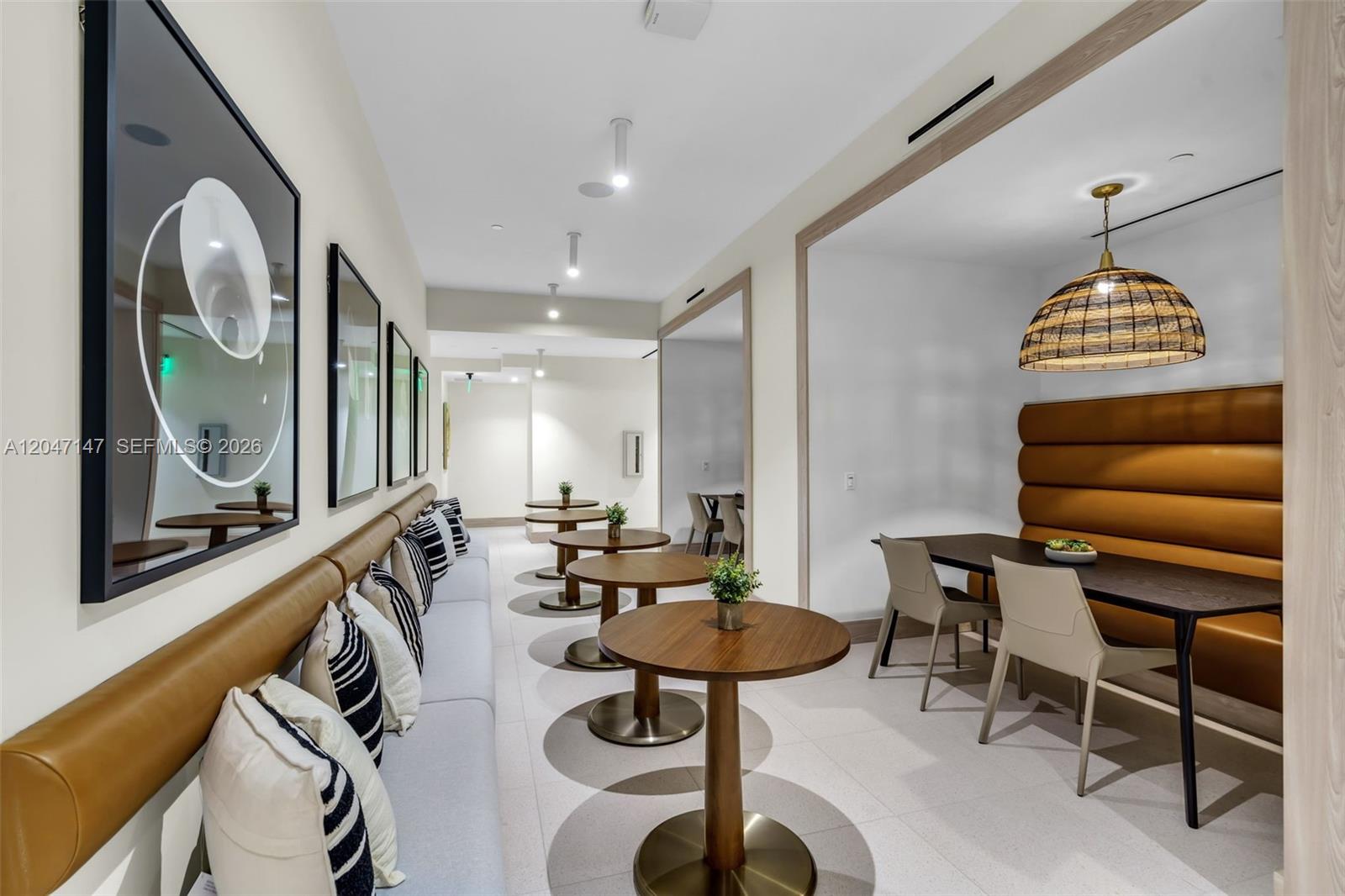 225 N Miami Ave Unit: 1107