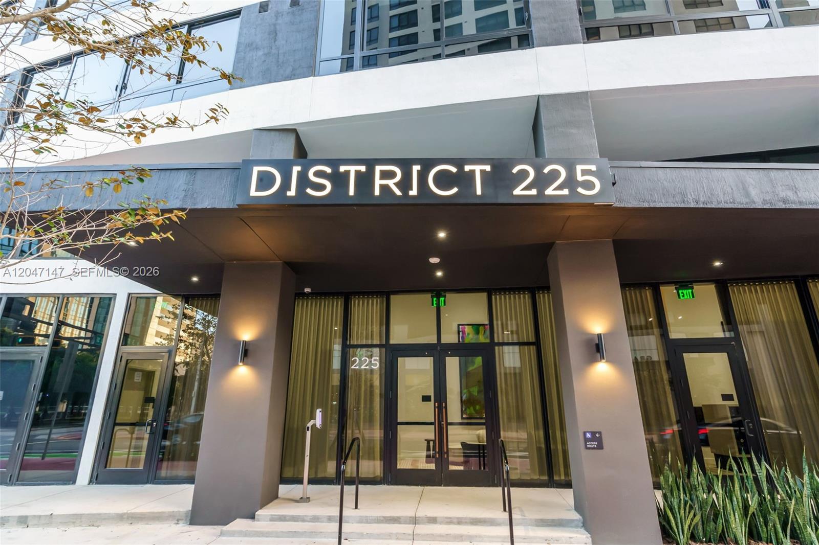 225 N Miami Ave Unit: 1107