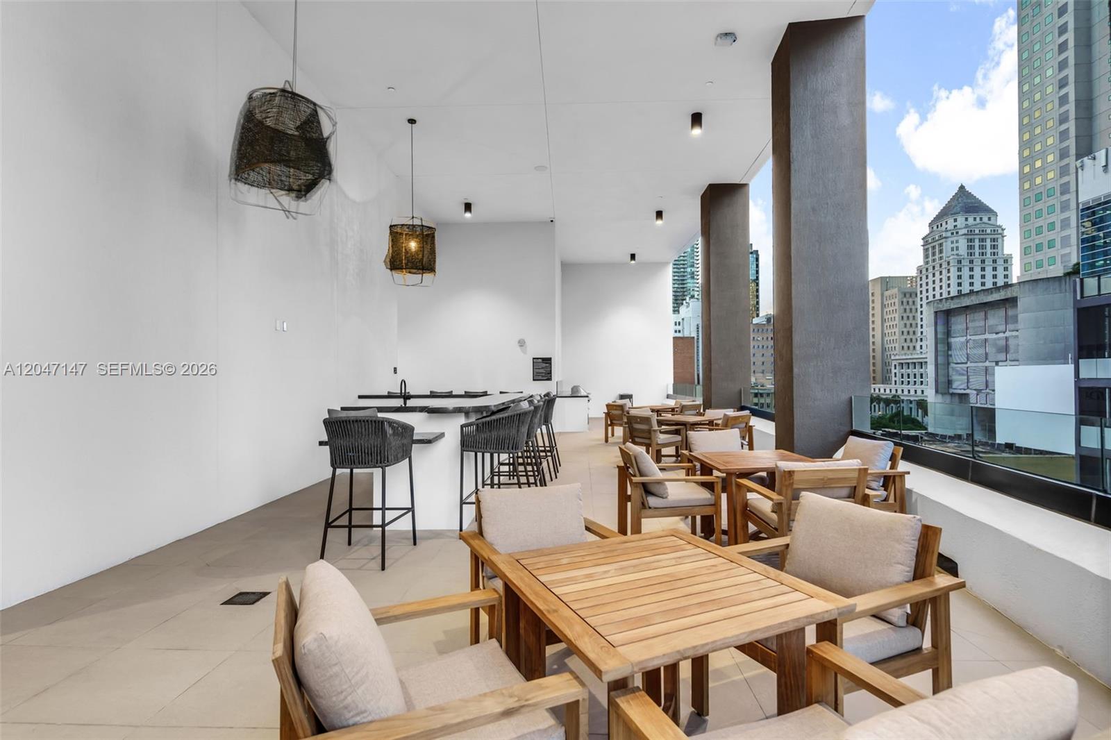 225 N Miami Ave Unit: 1107