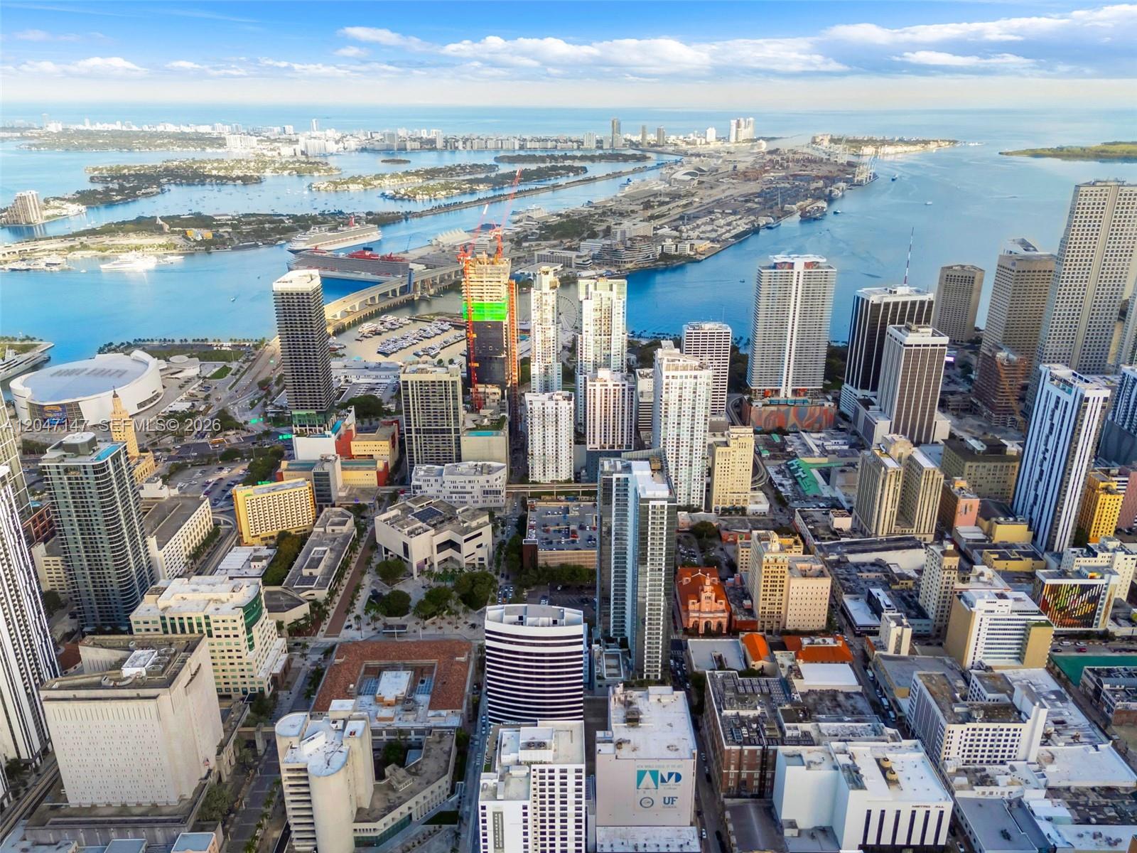 225 N Miami Ave Unit: 1107