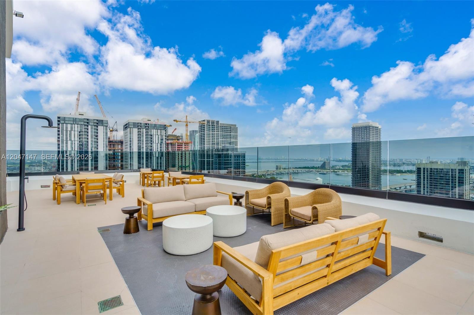 225 N Miami Ave Unit: 1107