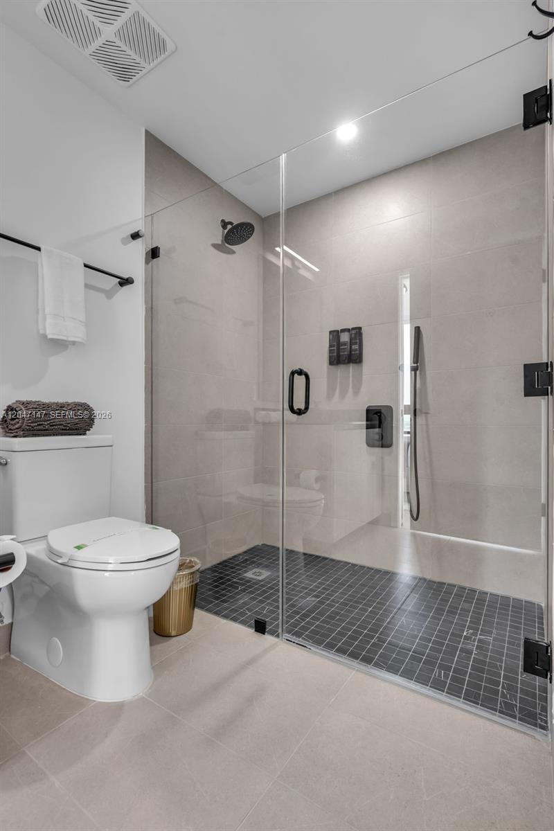 225 N Miami Ave Unit: 1107