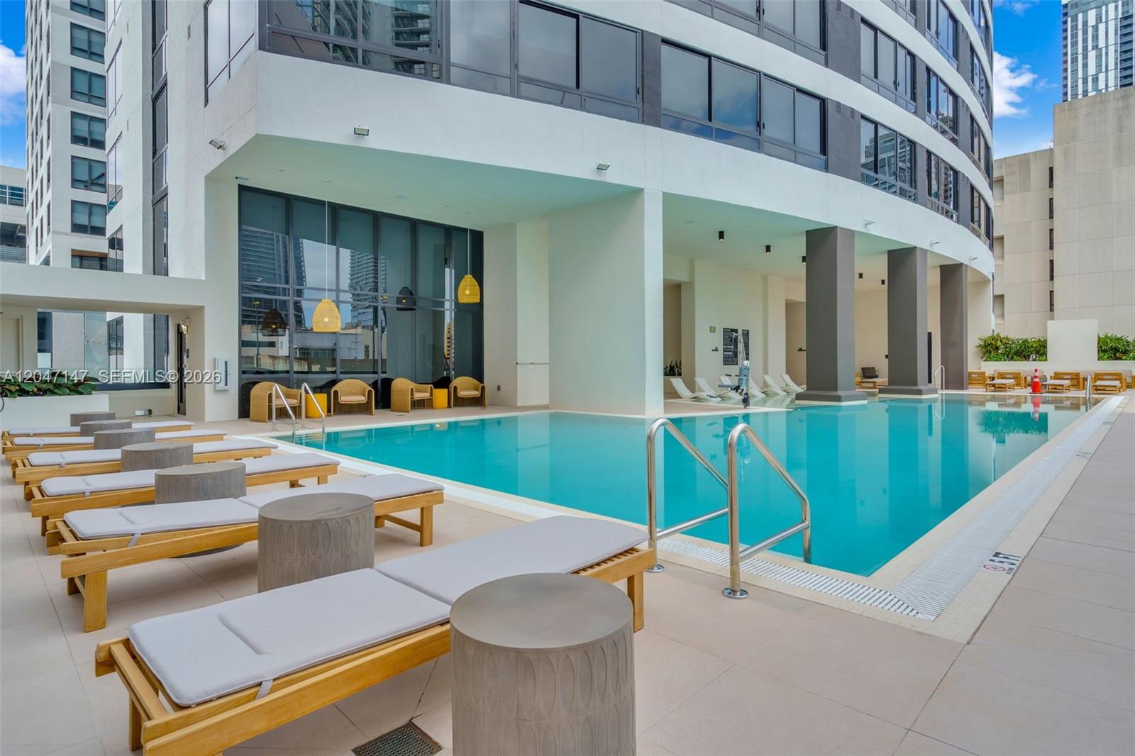 225 N Miami Ave Unit: 1107