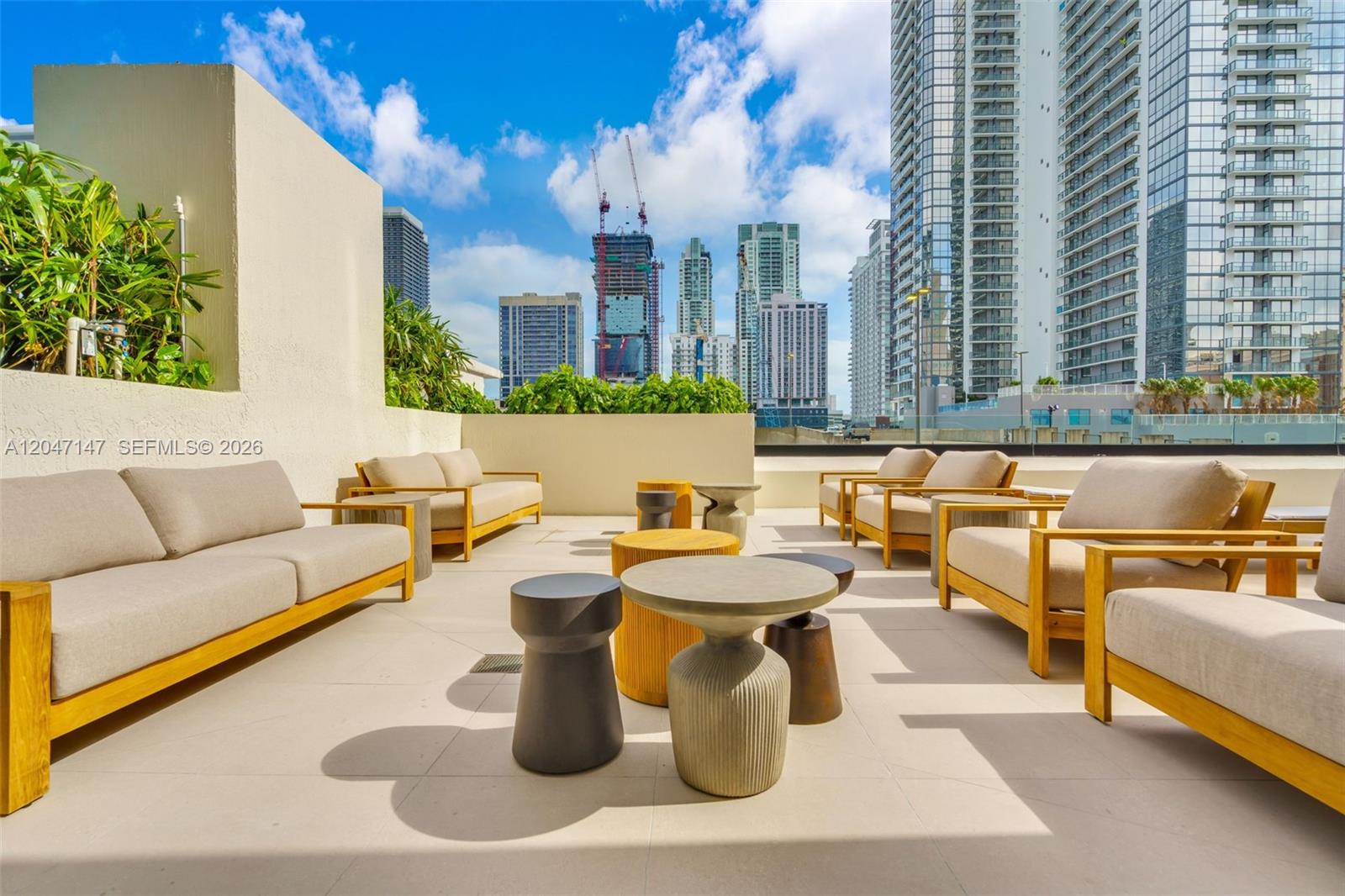 225 N Miami Ave Unit: 1107
