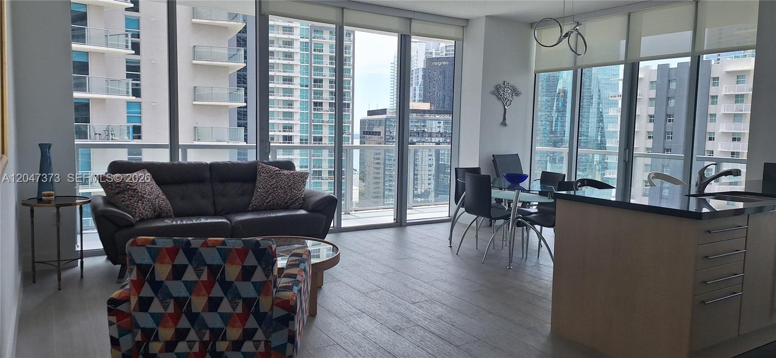 1111 SW 1 AV Unit: 2419-N