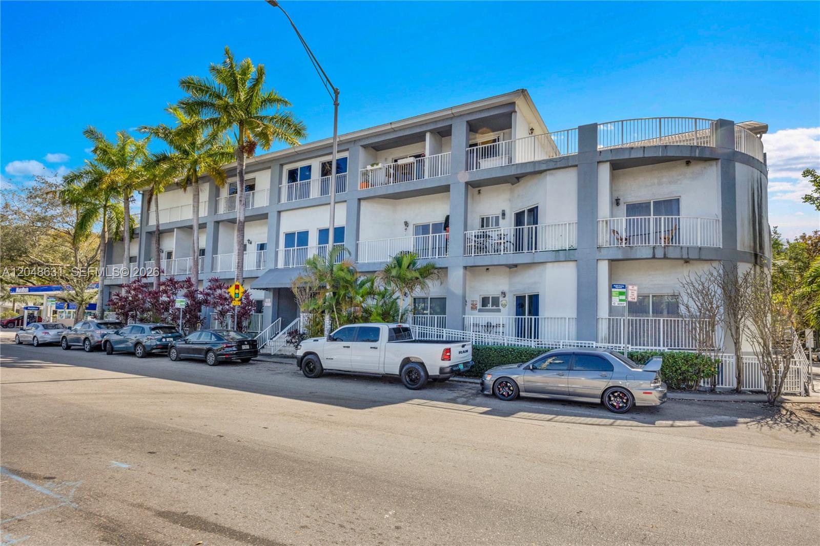 2734 Bird Ave # 301