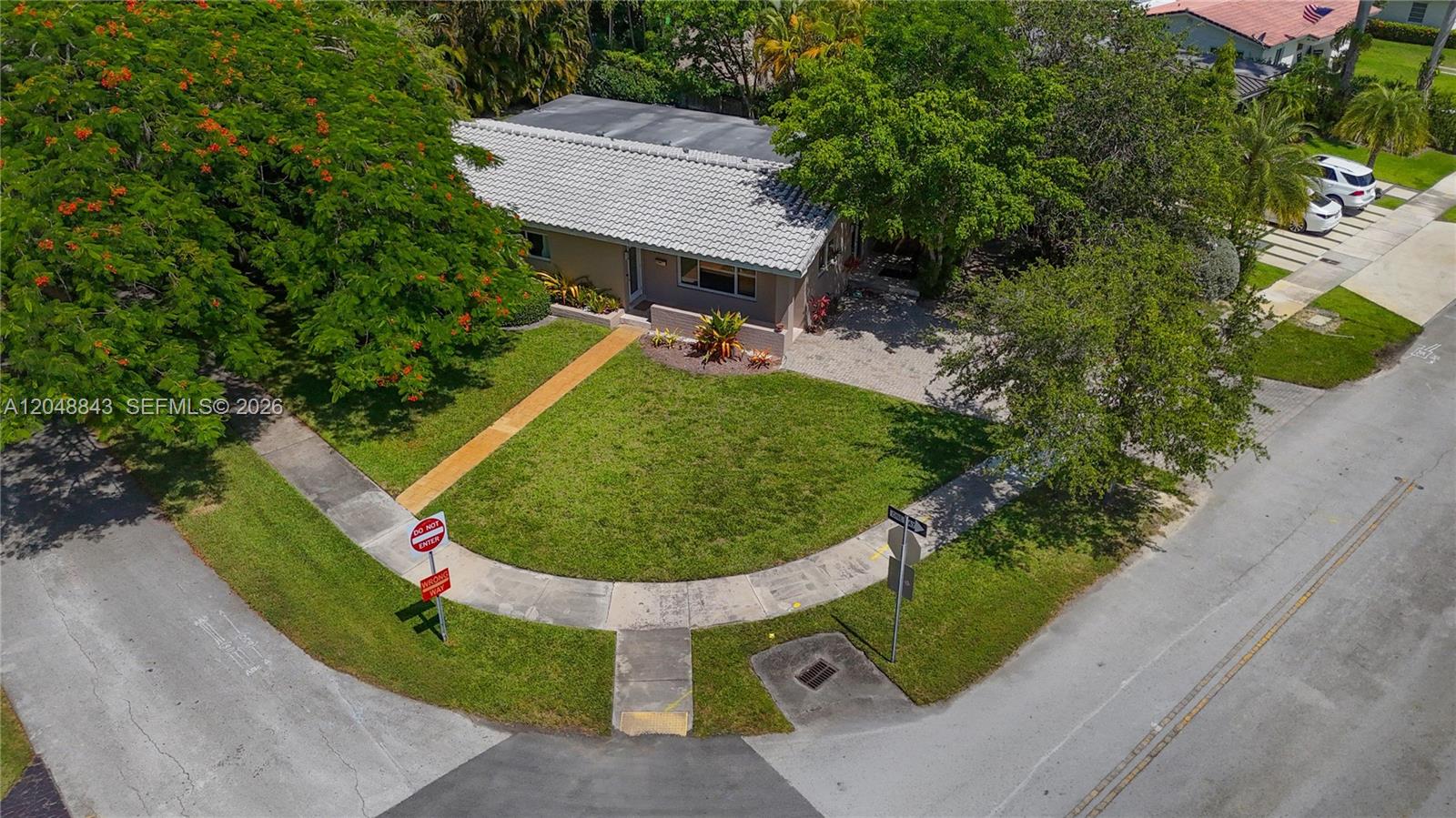 6325 SW 84th St