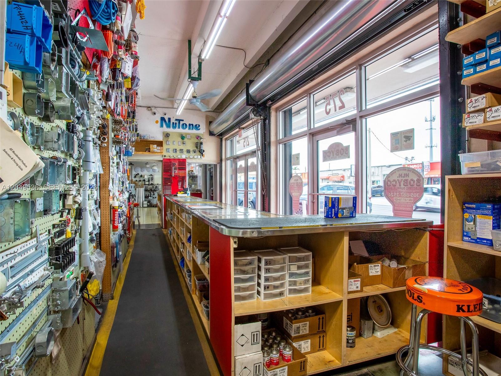 249-275 W 29th St