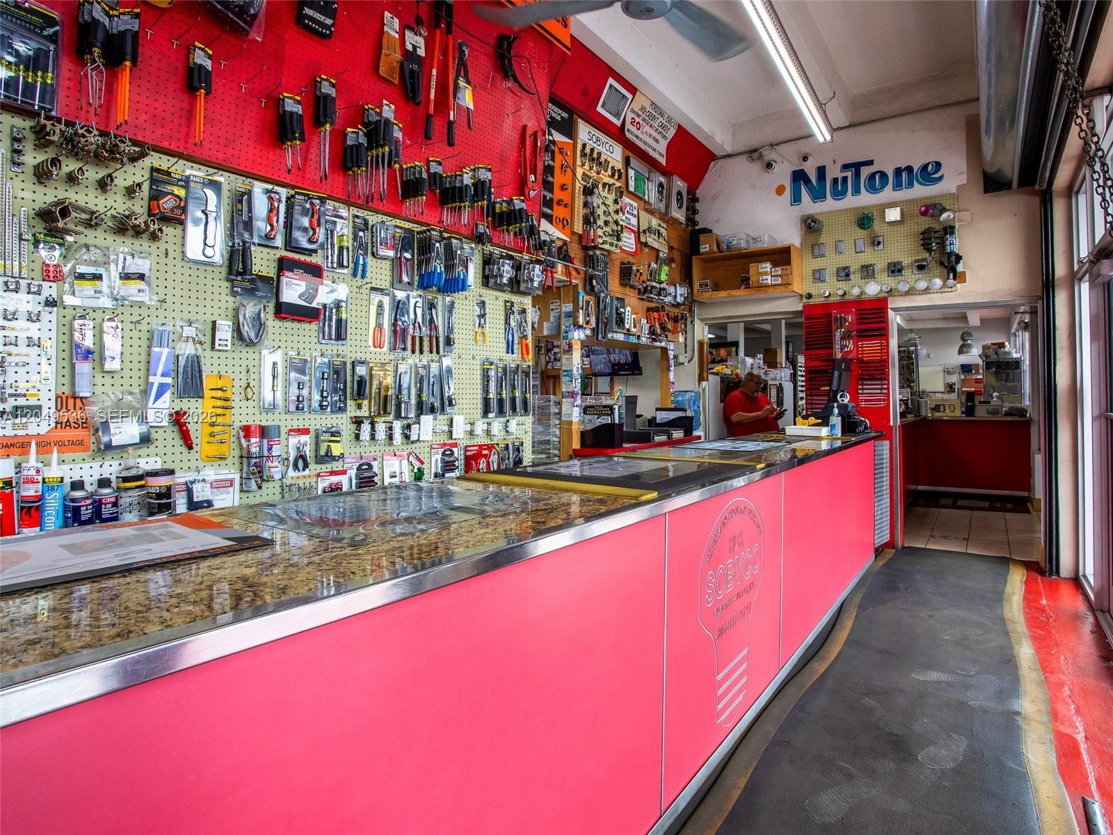 249-275 W 29th St