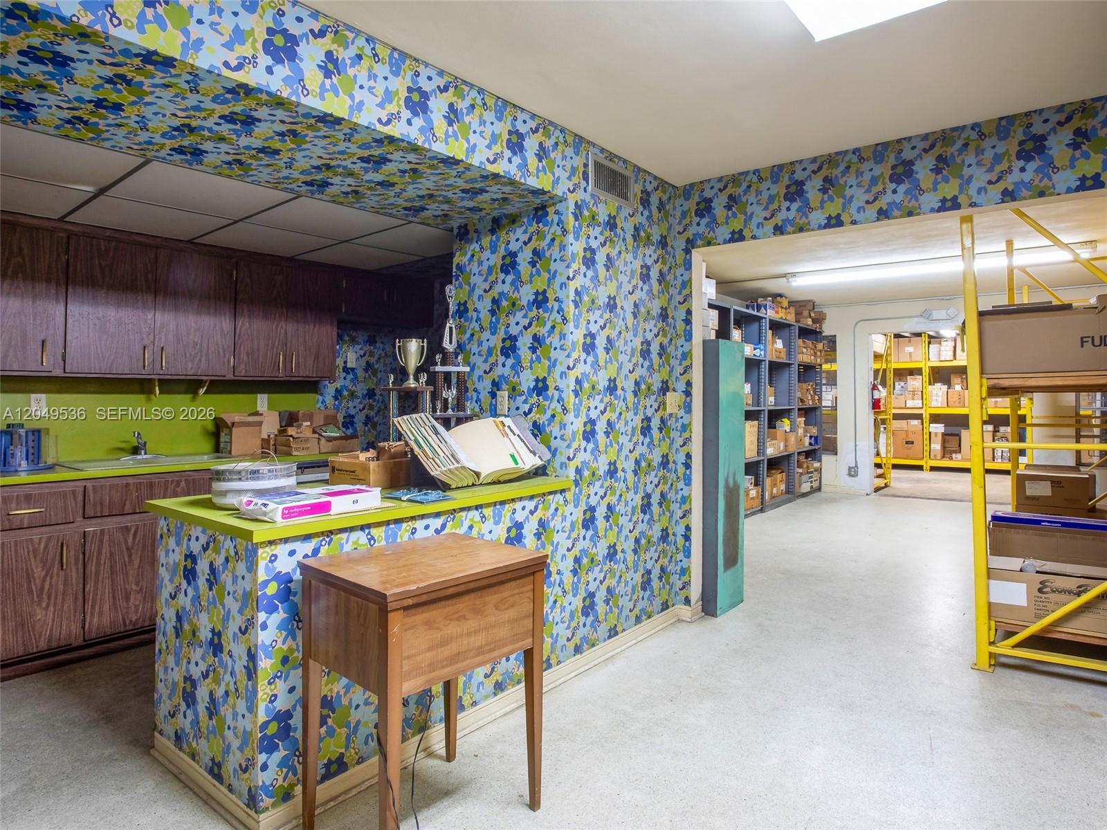 249-275 W 29th St