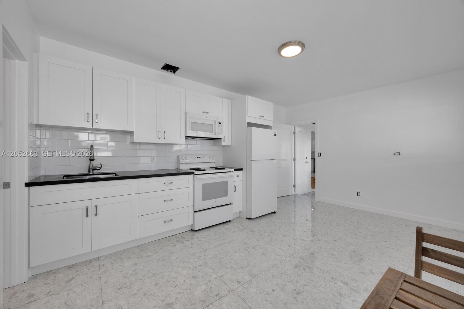 3551 NW 20th St
