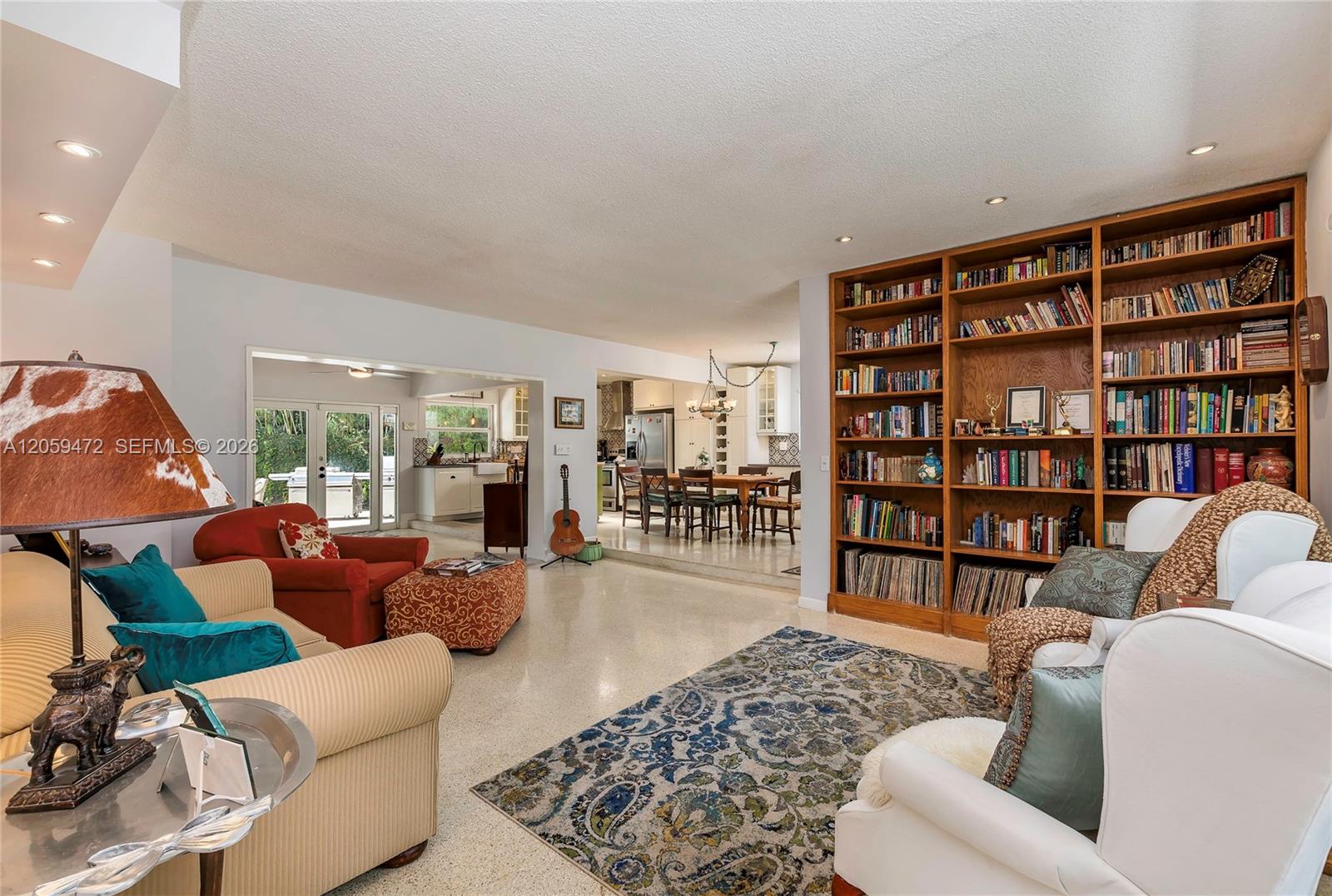 9350 SW 48 St