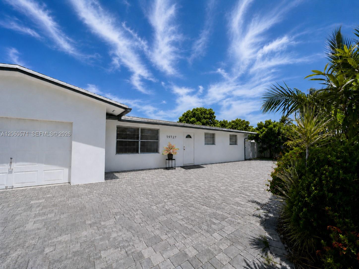 19727 SW 118th Pl