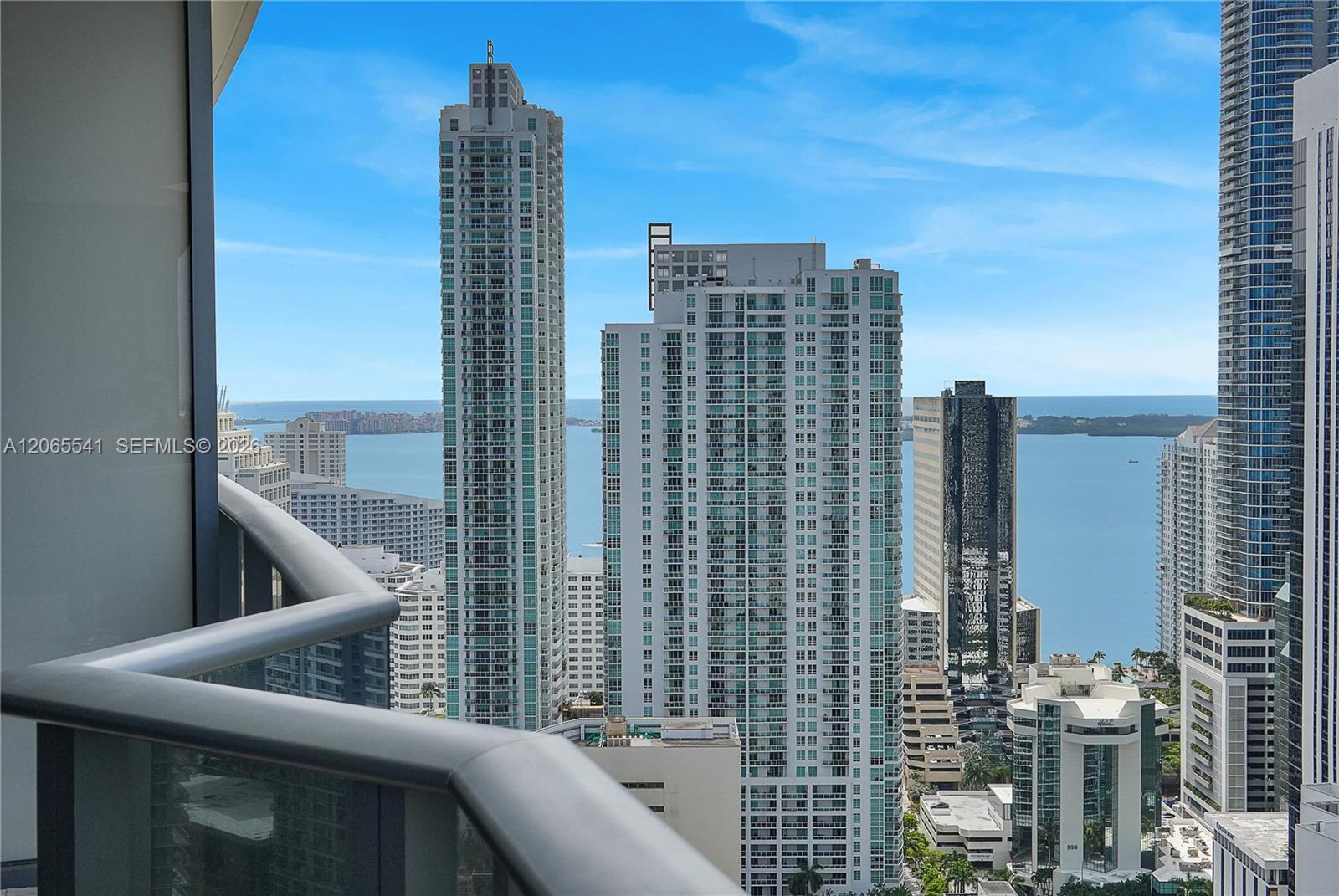 55 SW 9th St # 3504