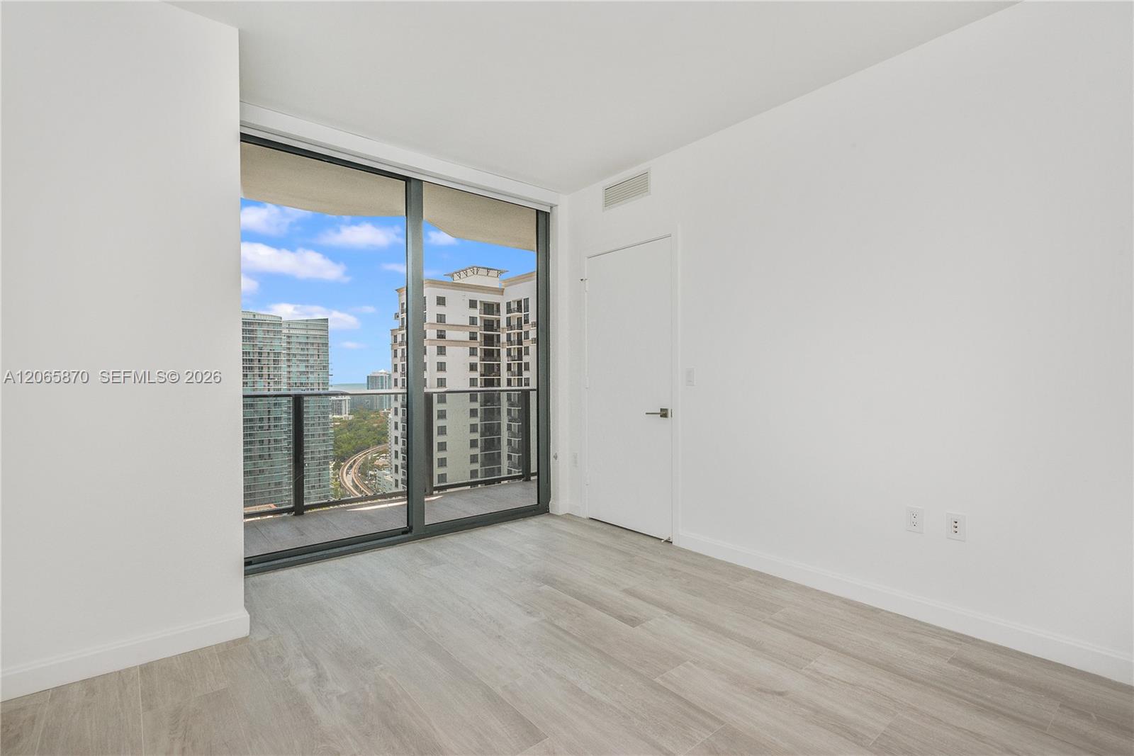 55 SW 9 St # 2805