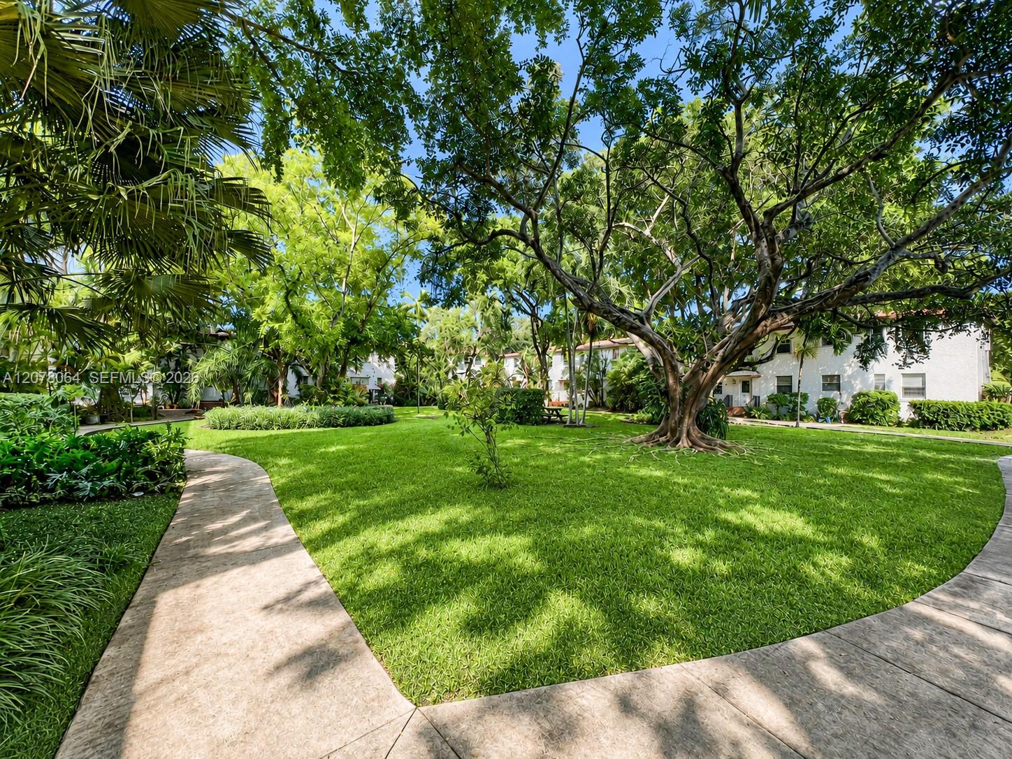 7880 SW 55 Ave # 84C