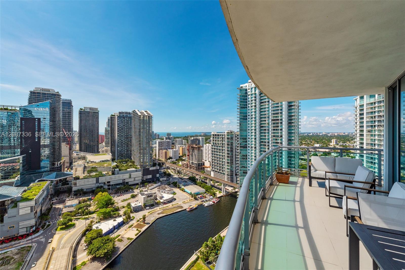 350 S Miami Ave Unit: 3802