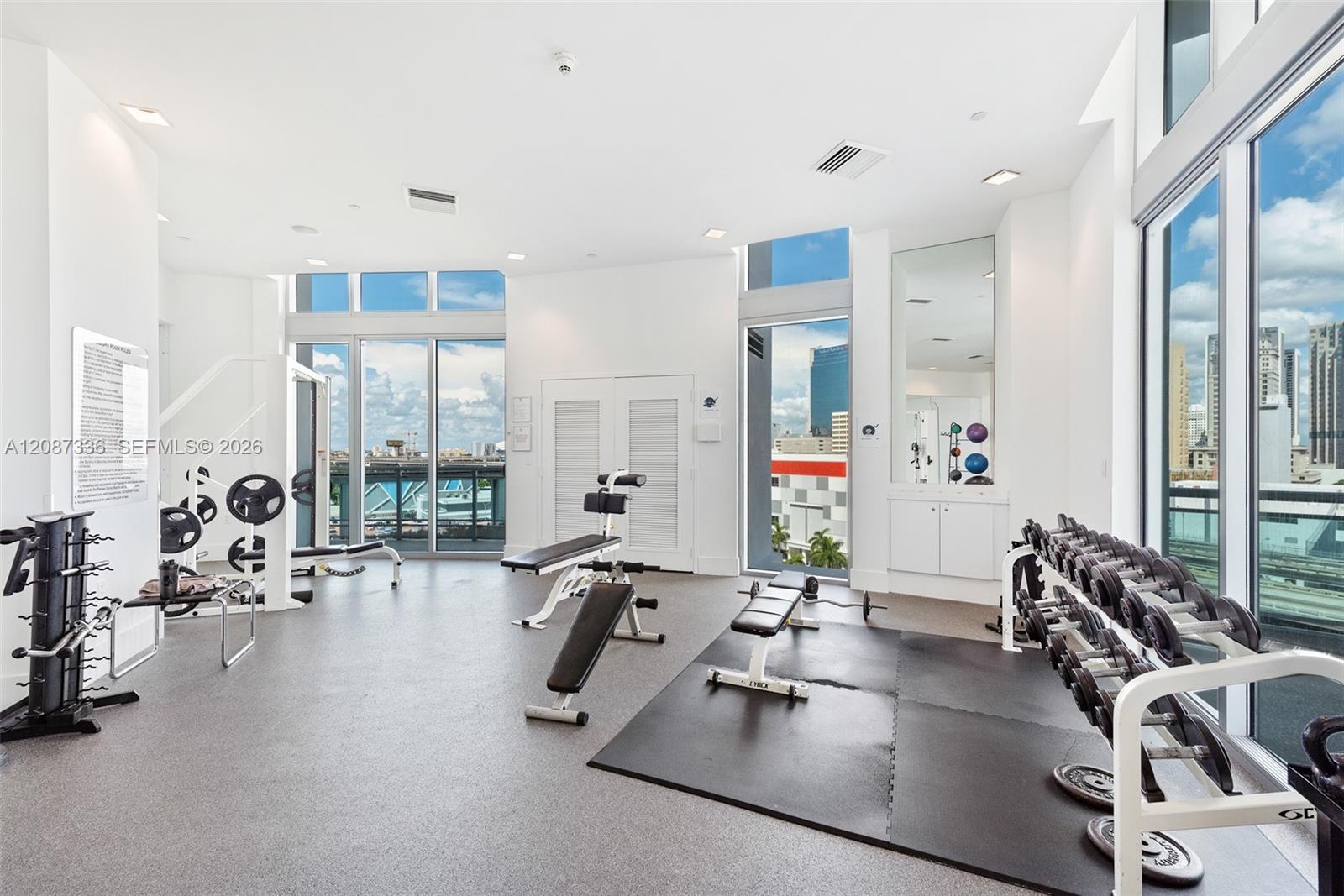 350 S Miami Ave Unit: 3802