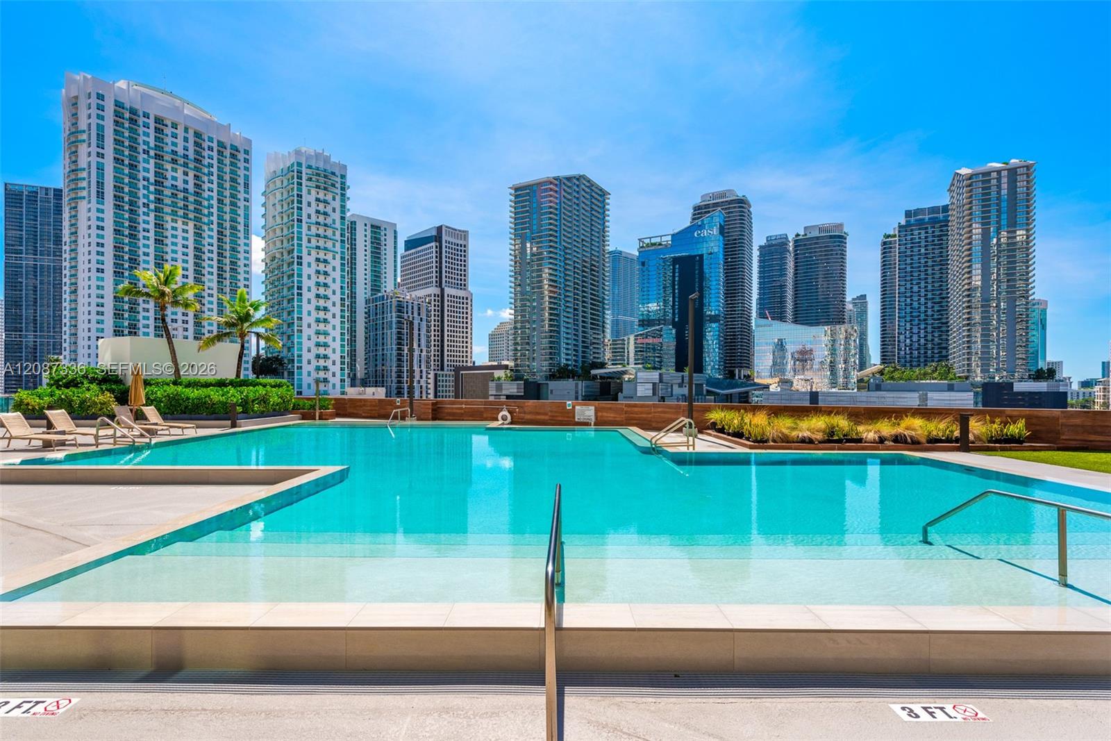 350 S Miami Ave Unit: 3802