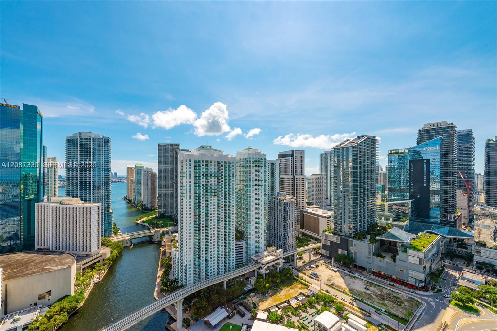 350 S Miami Ave Unit: 3802