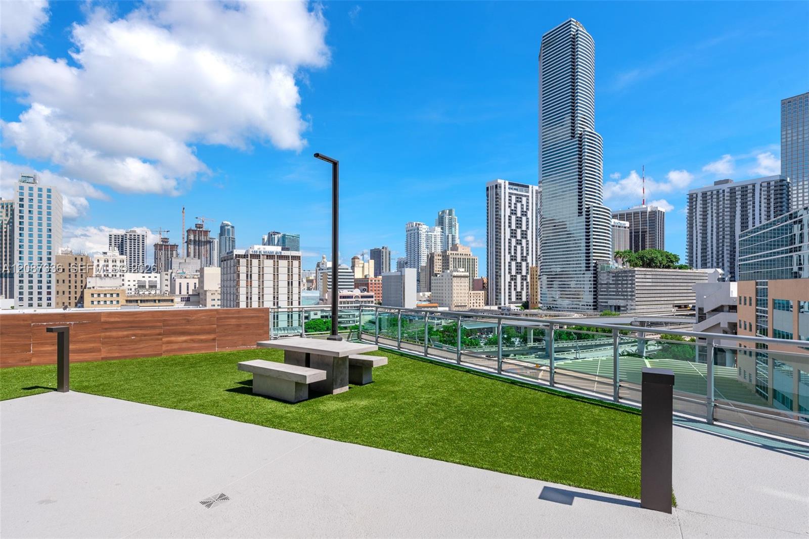 350 S Miami Ave Unit: 3802