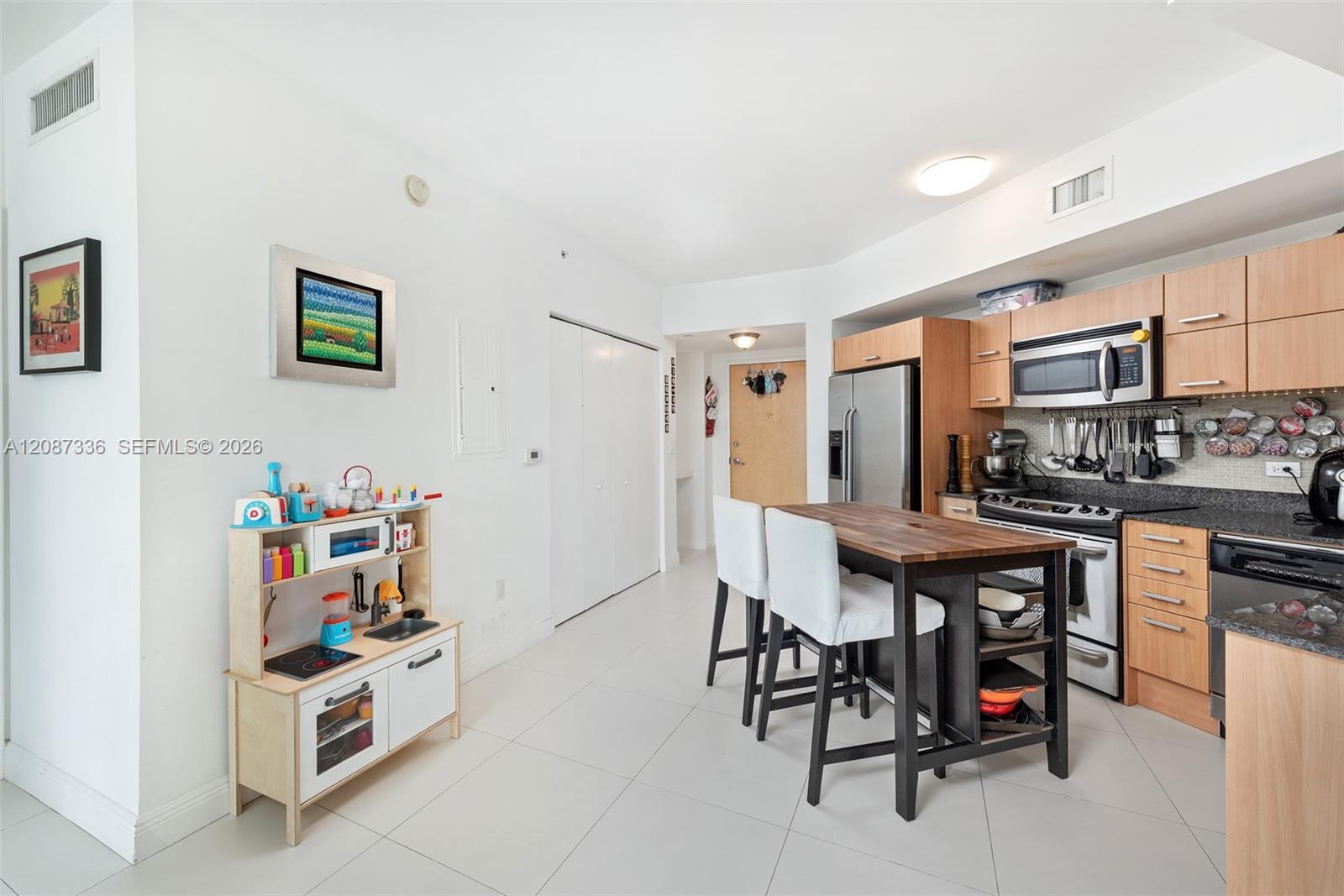 350 S Miami Ave Unit: 3802