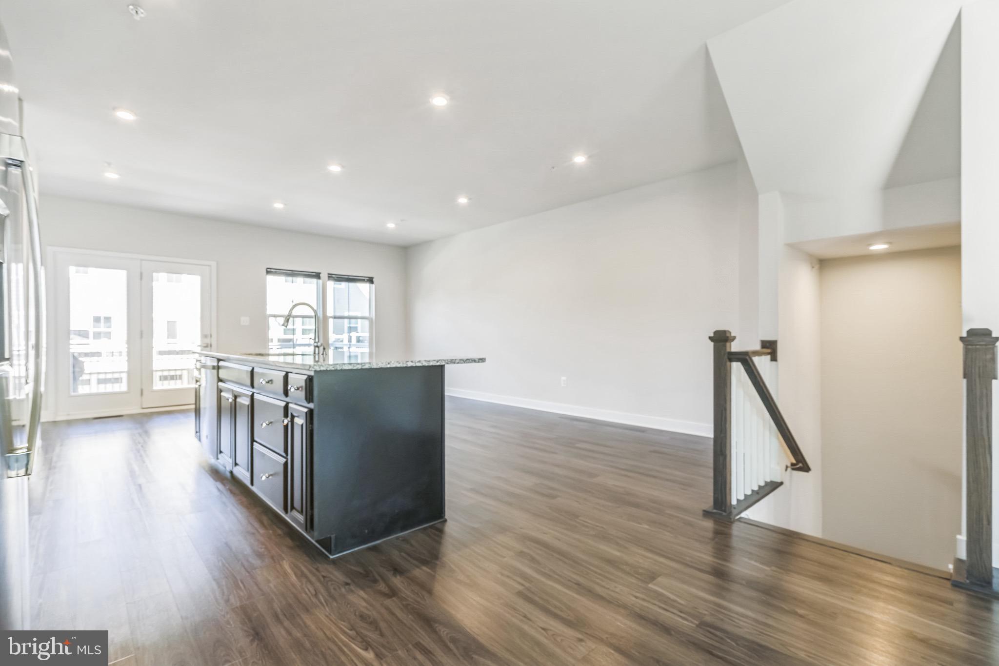 300 Bevington St