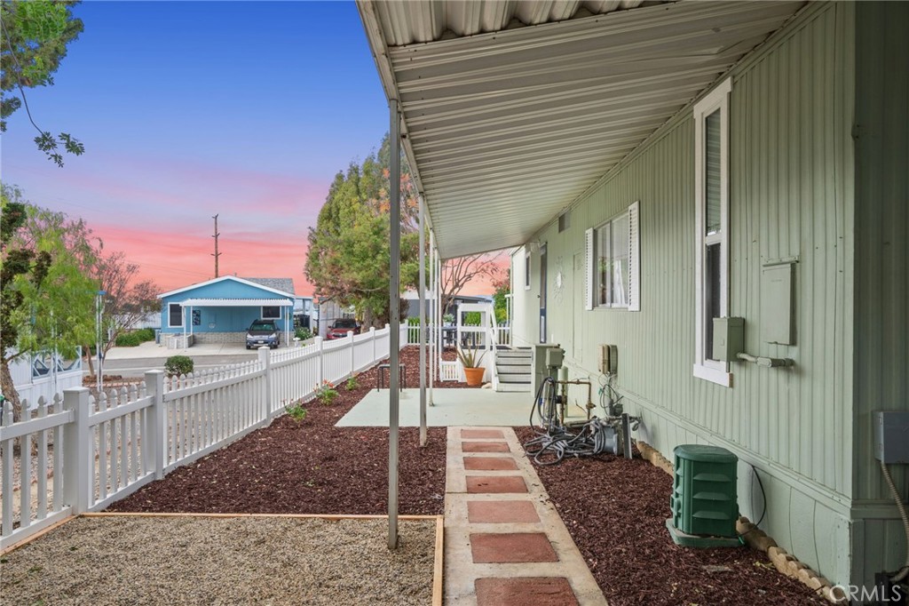 31130 S General Kearny Road 53