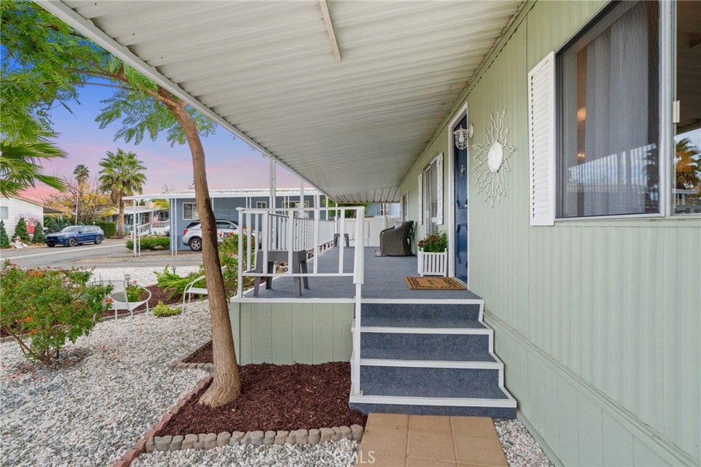 31130 S General Kearny Road 53