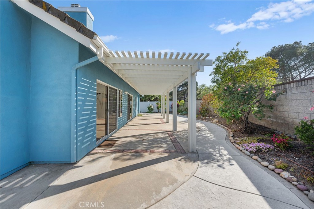 43945 Northgate Avenue