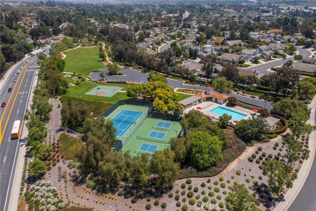 43945 Northgate Avenue