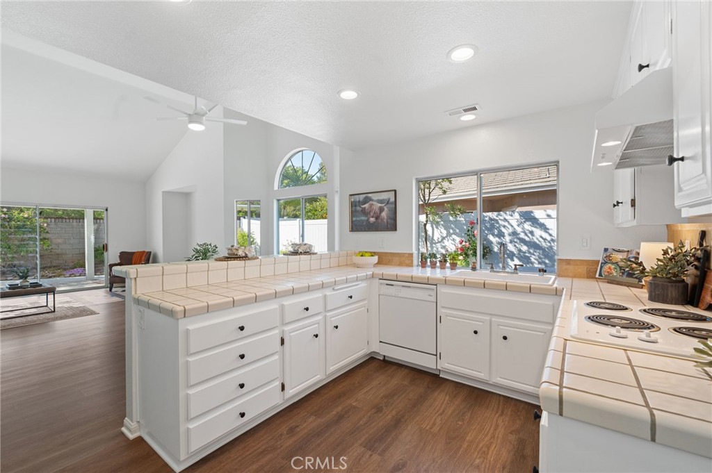 43945 Northgate Avenue