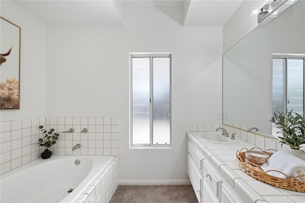 43945 Northgate Avenue