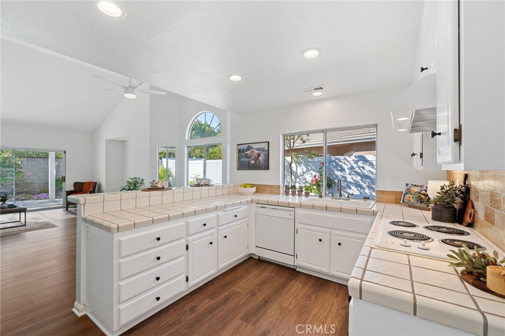 43945 Northgate Avenue