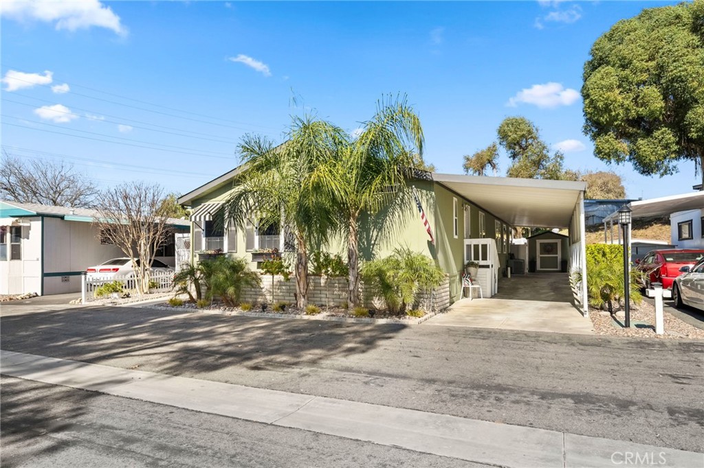 31130 S General Kearny Road 37
