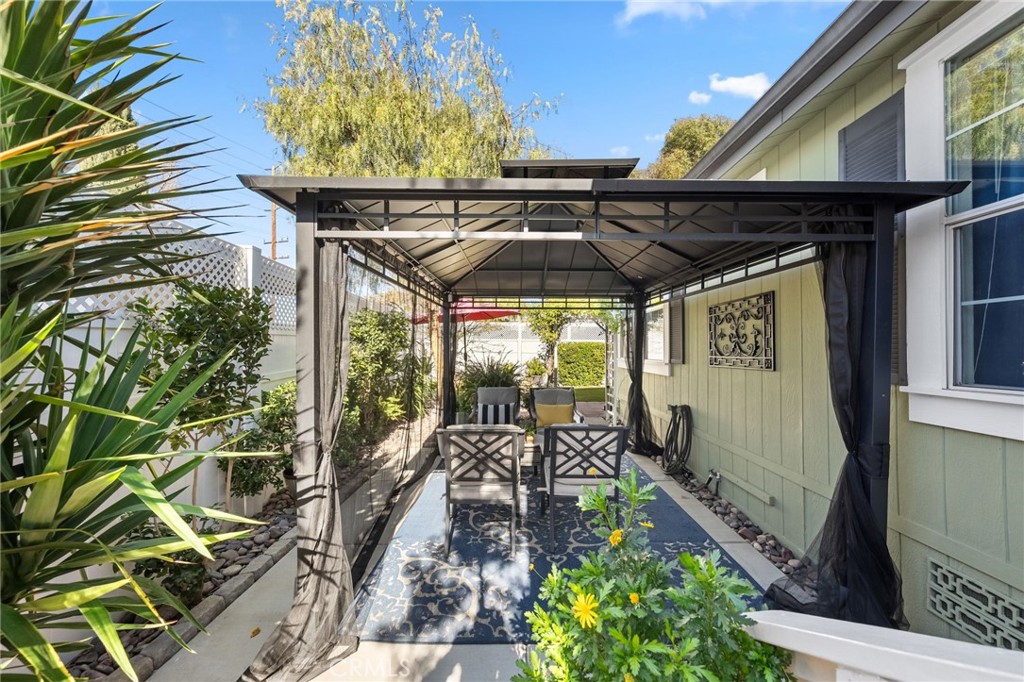 31130 S General Kearny Road 37